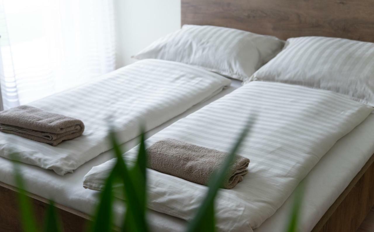Апартаменты Pisztacia Apartman Эгер Экстерьер фото