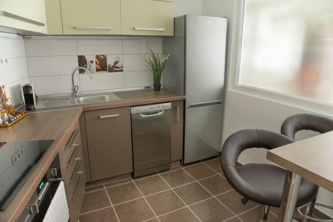 Апартаменты Pisztacia Apartman Эгер Экстерьер фото