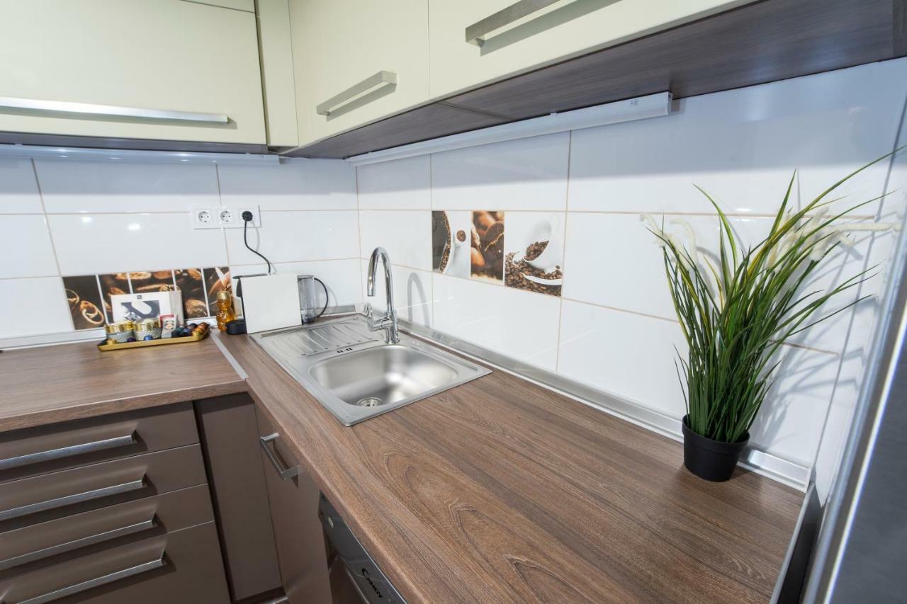 Апартаменты Pisztacia Apartman Эгер Экстерьер фото