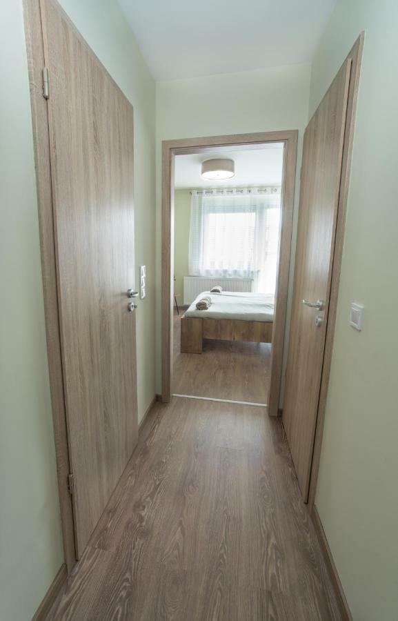 Апартаменты Pisztacia Apartman Эгер Экстерьер фото